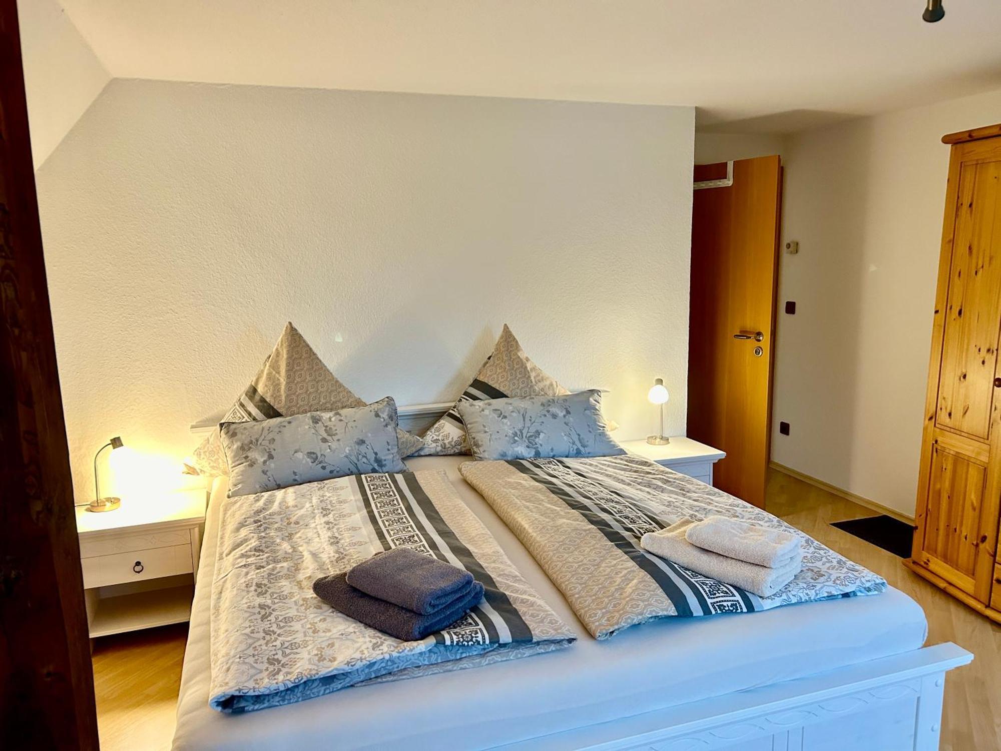 Apartment Grosse 5 - 8 