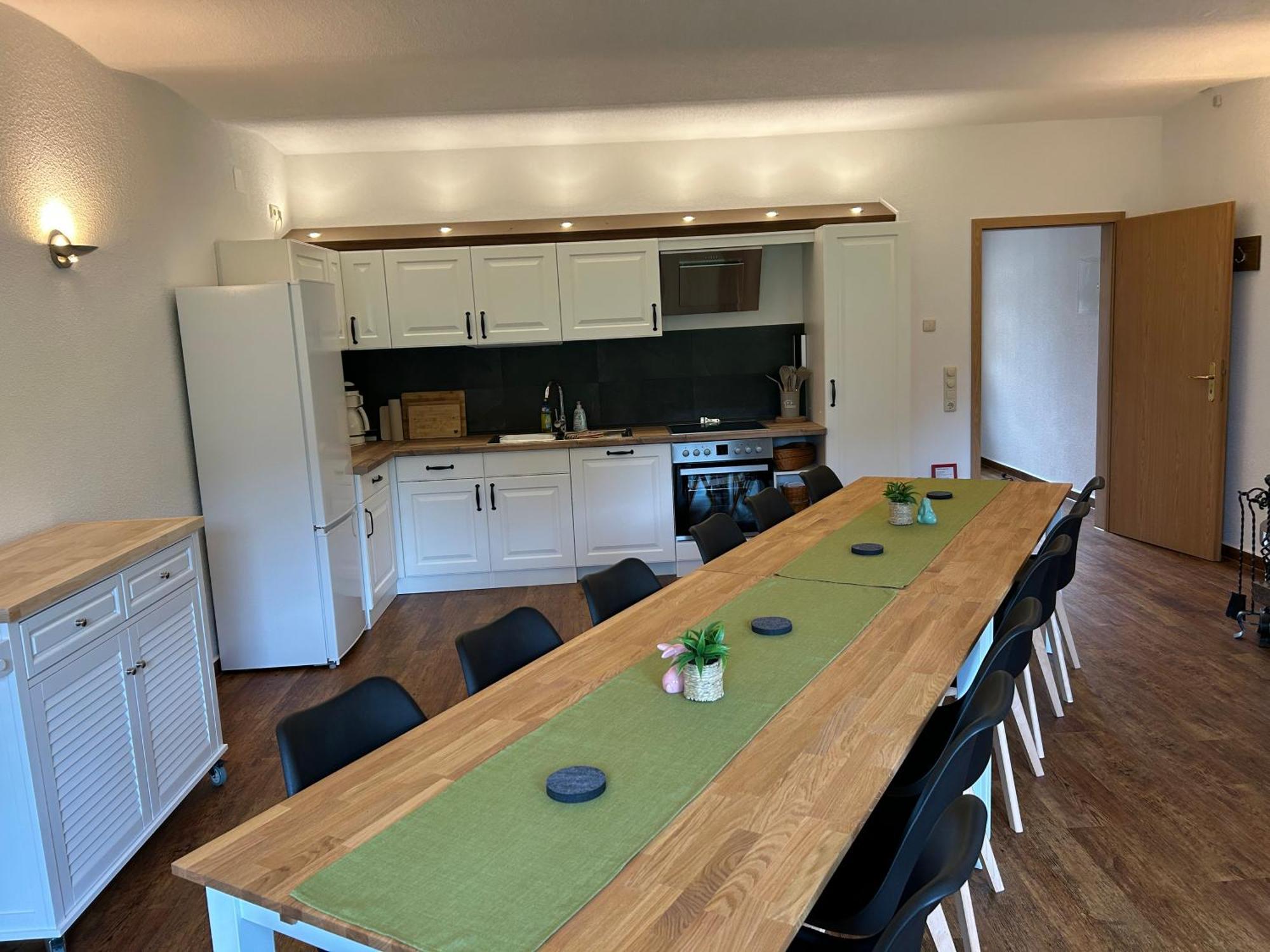 Apartment Grosse 5 - 8 